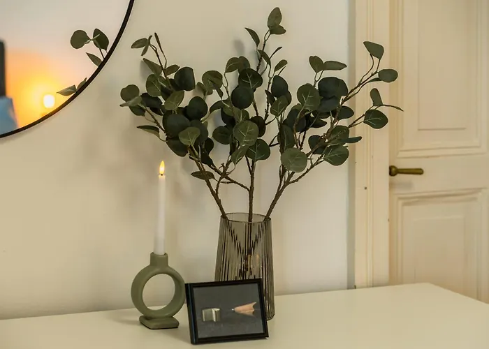 With Rooftop Terrace * Biel